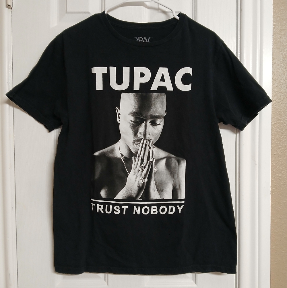 100% Cotton TUPAC Black Graphic T-Shirt - Size M